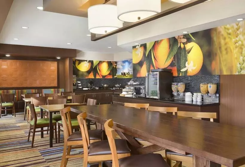 هتل Fairfield Inn & Suites By Marriott Mankato