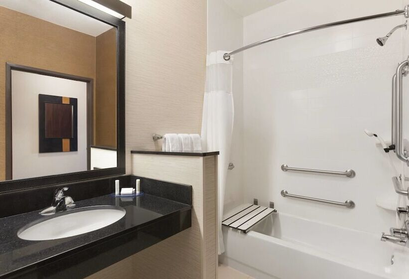 Отель Fairfield Inn & Suites By Marriott Mankato