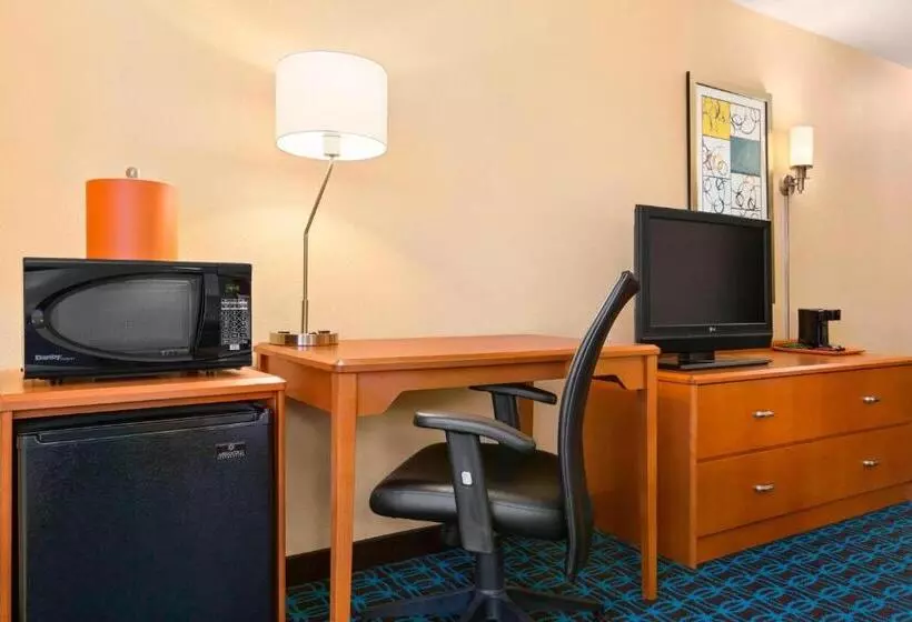 هتل Fairfield Inn & Suites By Marriott Mankato