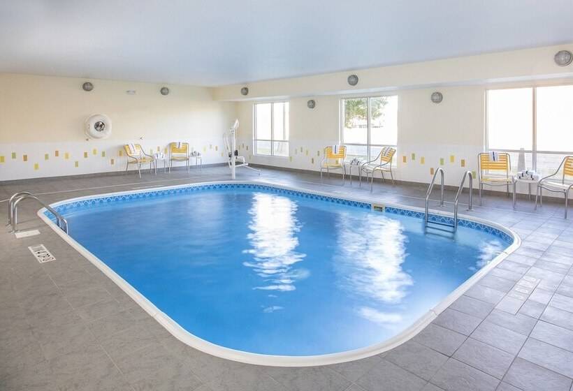 فندق Fairfield Inn & Suites Peru