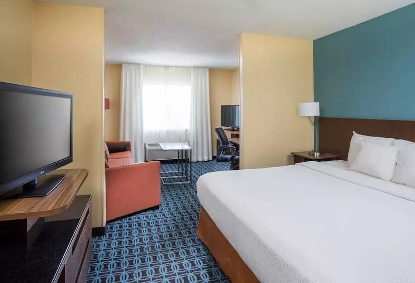 ホテル Fairfield Inn & Suites Peru