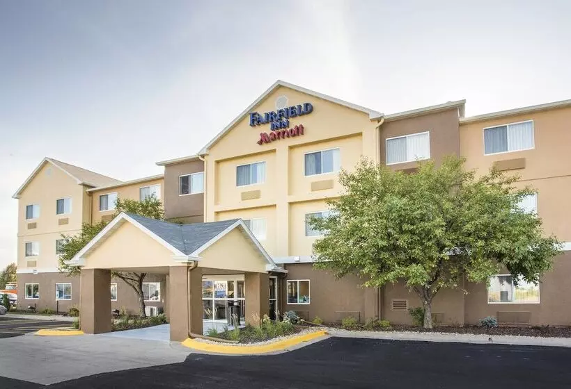 ホテル Fairfield Inn & Suites Peru