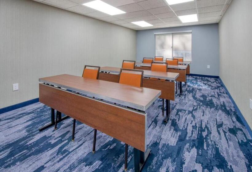 فندق Fairfield Inn & Suites Raleigh Crabtree Valley