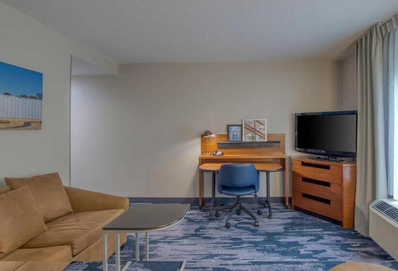 فندق Fairfield Inn & Suites Raleigh Crabtree Valley