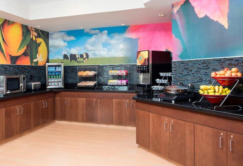 ホテル Fairfield Inn & Suites Waco South