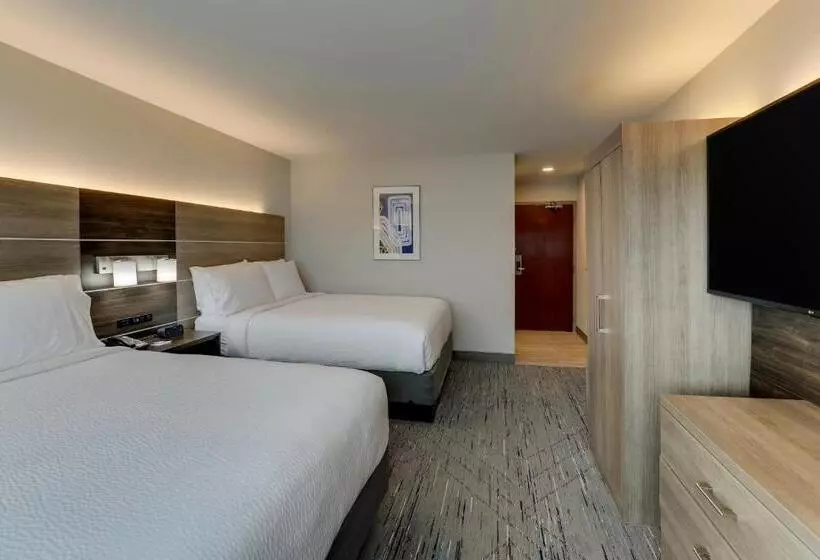 Отель Holiday Inn Express Kenner   New Orleans Airport, An Ihg