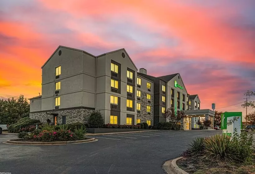 Отель Holiday Inn Spartanburg Northwest