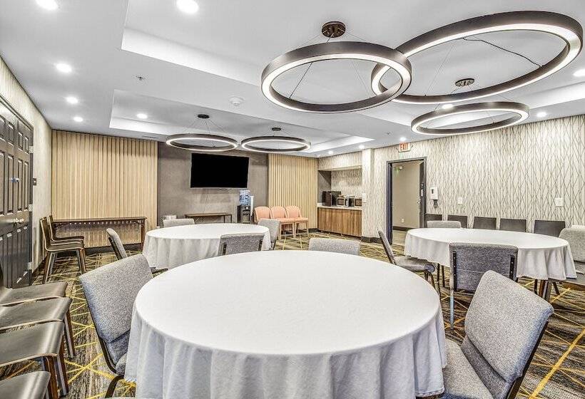 בית מלון כפרי Holiday Inn Spartanburg Northwest