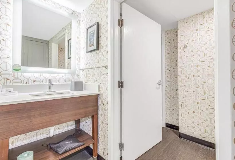 Отель Holiday Inn Spartanburg Northwest