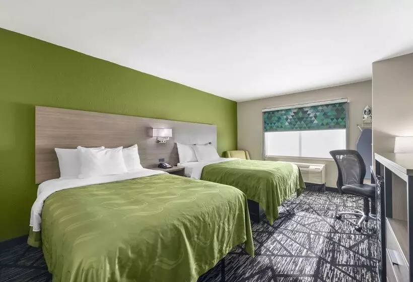 هتل Quality Inn