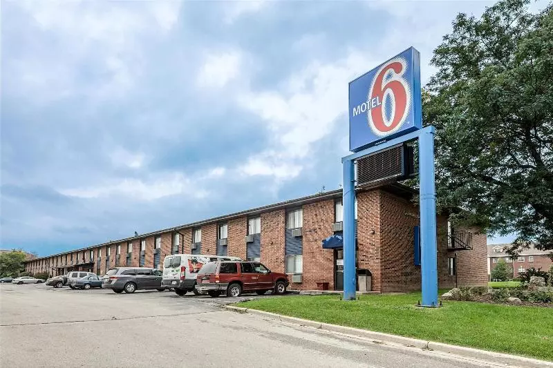 Motel 6oak Creek, Wi