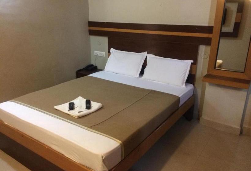 旅馆 Green Wood Inn An Executive