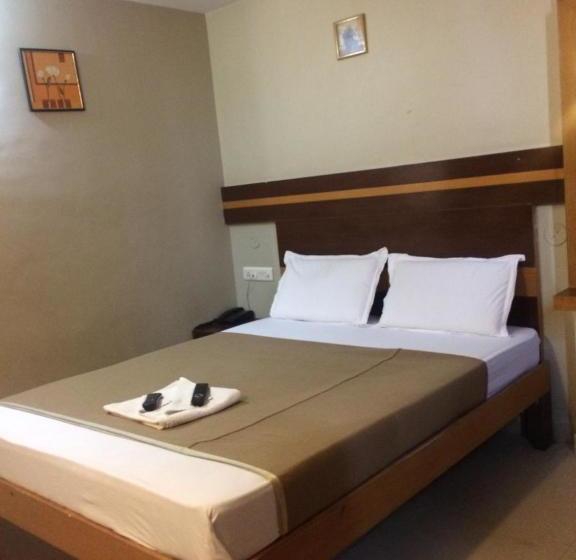 旅馆 Green Wood Inn An Executive