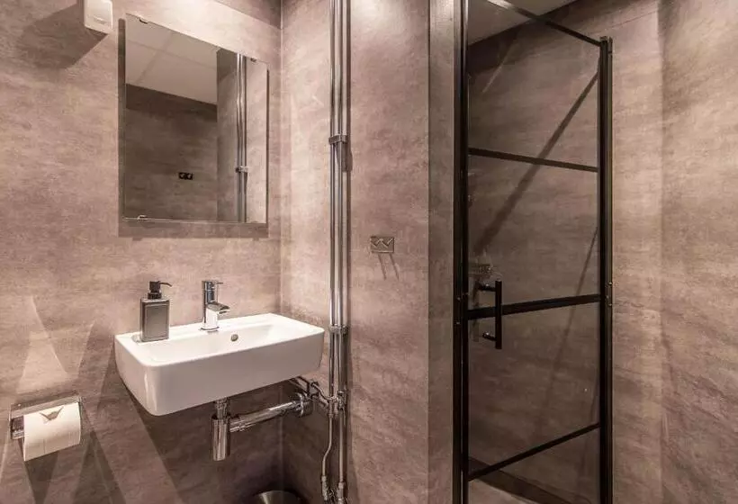 ユースホステル Karlskrona H&h