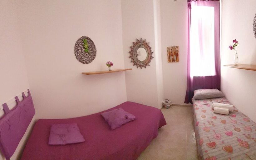 تختخواب و صبحانه Al Baglio Di Maqueda