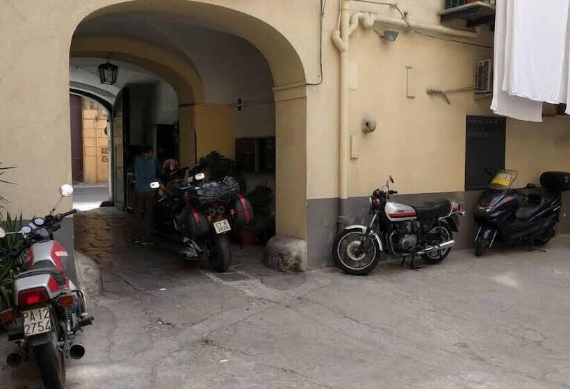 تختخواب و صبحانه Al Baglio Di Maqueda