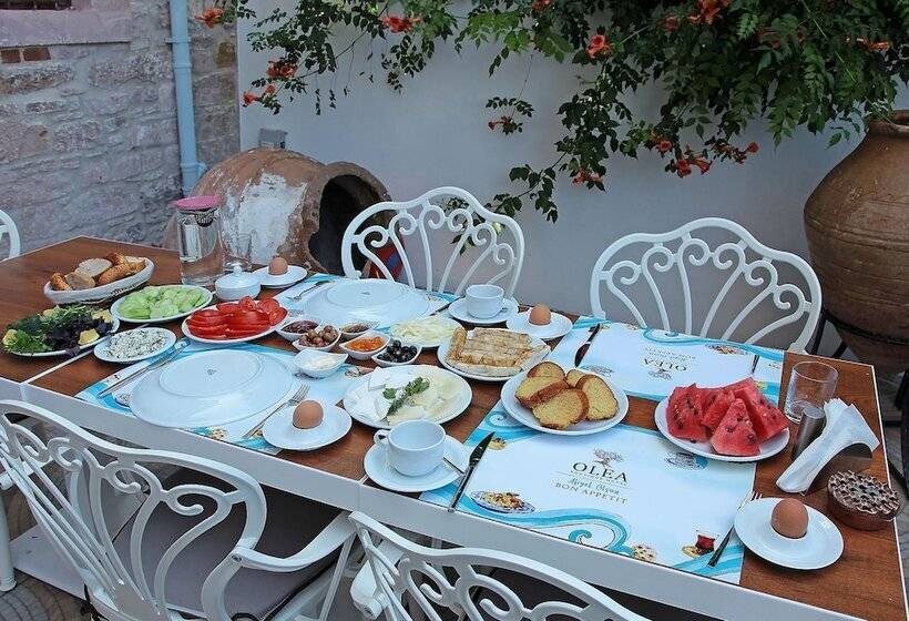 تختخواب و صبحانه Olea Leya Boutique