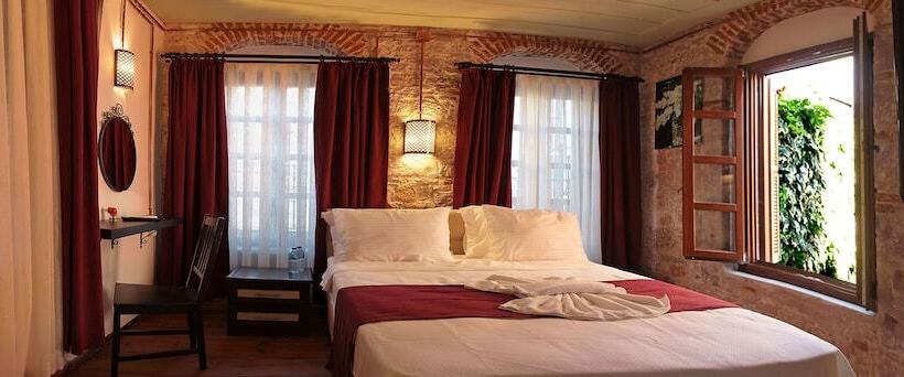 تختخواب و صبحانه Olea Leya Boutique