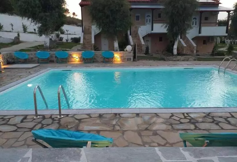 Caretta Village