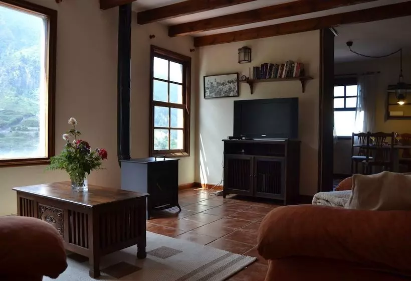 Finca Los Castaños