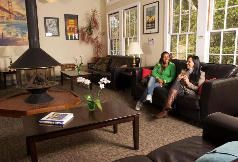 Hi San Francisco Fisherman's Wharf Hostel