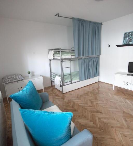Hostel Wanderlust Osijek