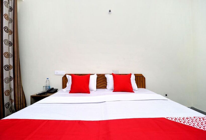 בית מלון כפרי Amrit Guest House By Oyo Rooms