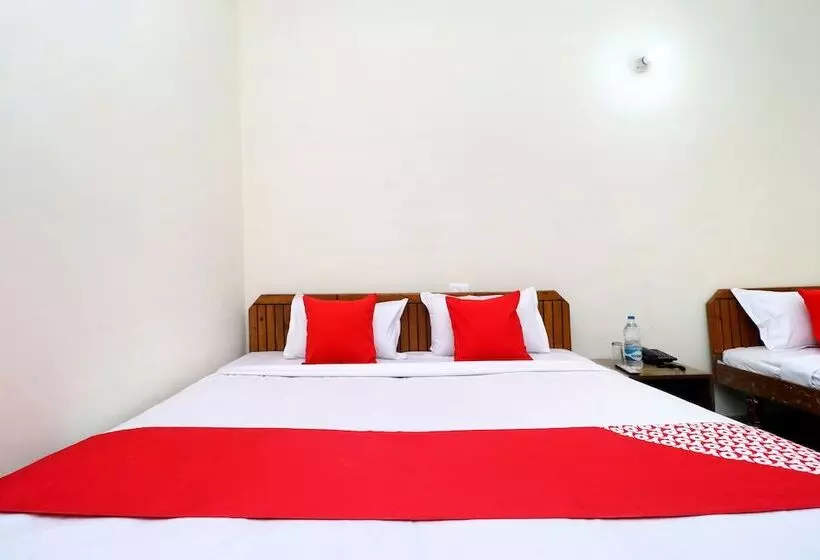 Hotelli Amrit Guest House By Oyo Rooms