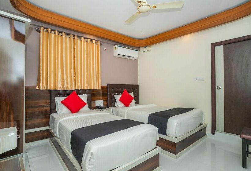 Hotelli Super Capital O Boulevard Elite Madiwala Near Ragigudda Sri Prasanna Anjanayeswamy Temple