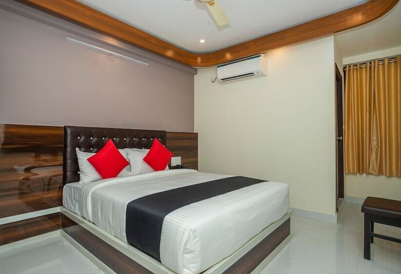 Hotelli Super Capital O Boulevard Elite Madiwala Near Ragigudda Sri Prasanna Anjanayeswamy Temple