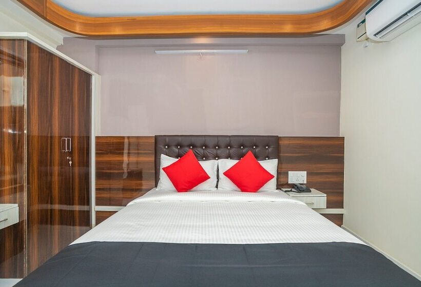 Hotelli Super Capital O Boulevard Elite Madiwala Near Ragigudda Sri Prasanna Anjanayeswamy Temple