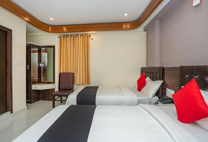 Hotelli Super Capital O Boulevard Elite Madiwala Near Ragigudda Sri Prasanna Anjanayeswamy Temple