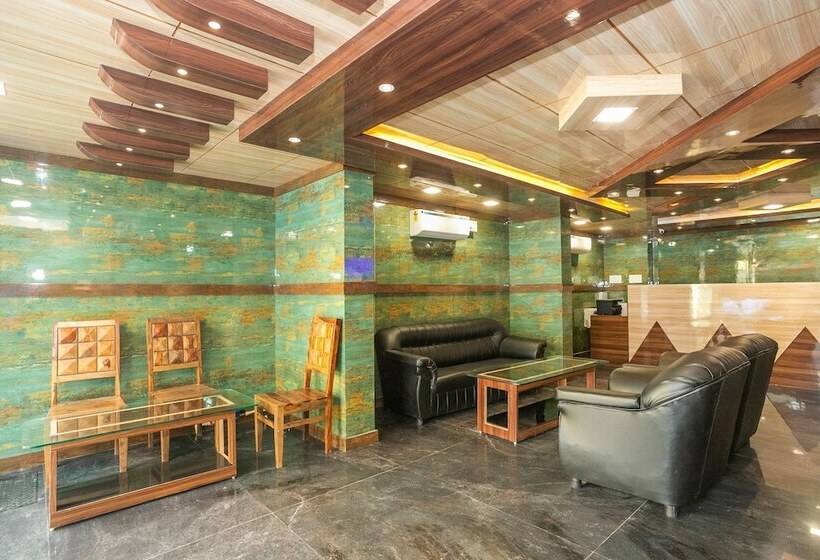 Hotelli Super Capital O Boulevard Elite Madiwala Near Ragigudda Sri Prasanna Anjanayeswamy Temple