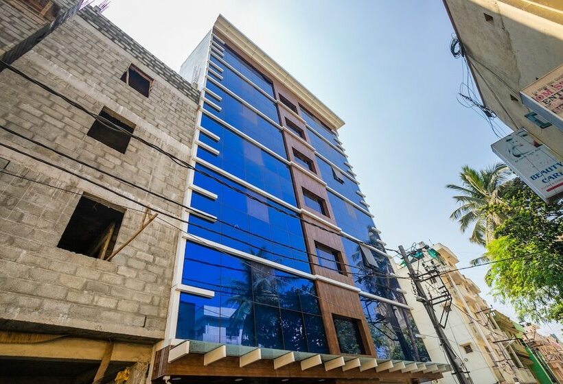 Hotelli Super Capital O Boulevard Elite Madiwala Near Ragigudda Sri Prasanna Anjanayeswamy Temple