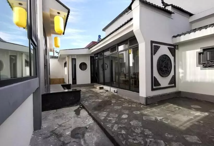 Hotelli Manbuyunduan.theme Inn