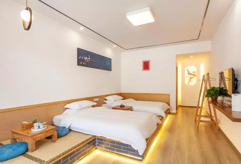 Hotelli Manbuyunduan.theme Inn