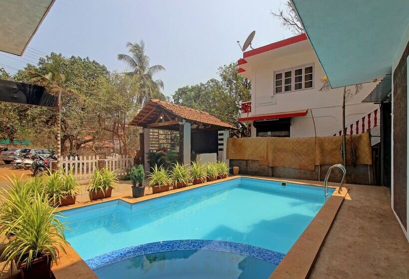 בית מלון כפרי Sal De Goa By Oyo Rooms