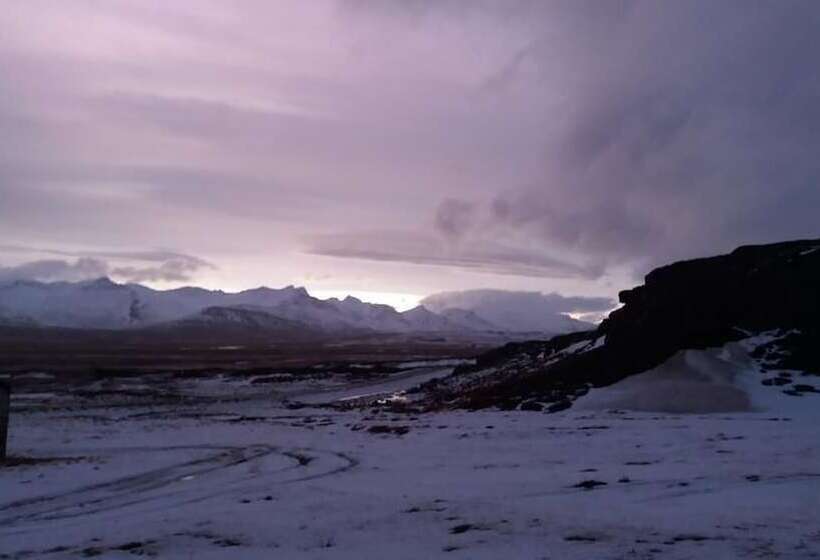 پانسیون Gljúfraborg