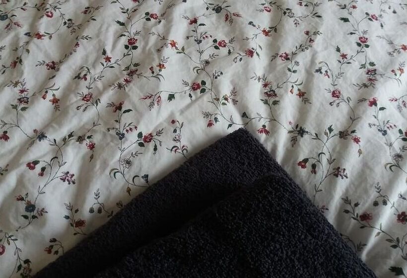 پانسیون Gljúfraborg