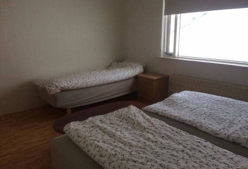 پانسیون Gljúfraborg