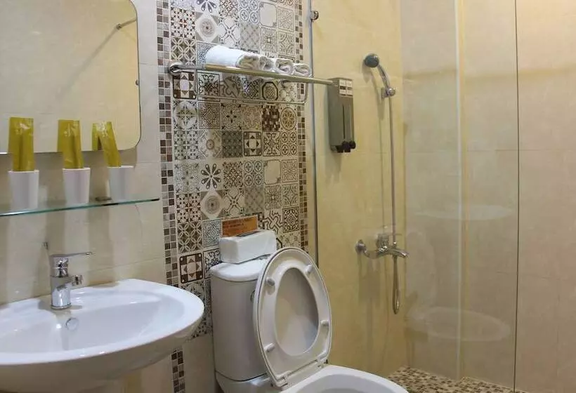 پانسیون Little Pianist Hostel