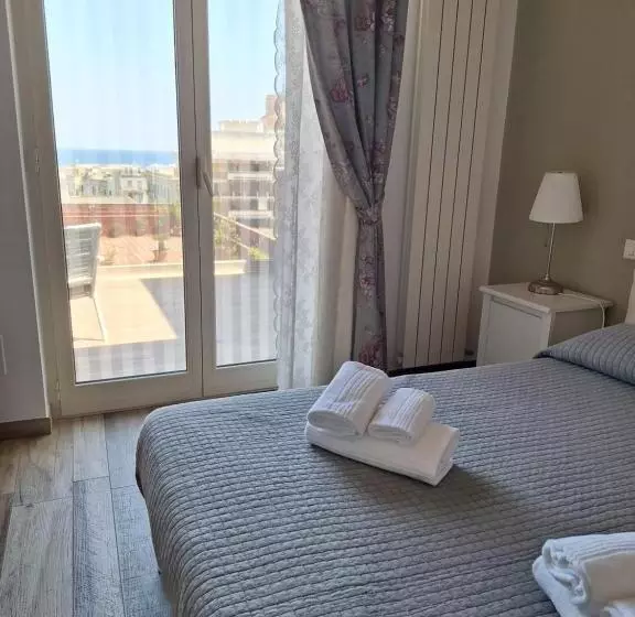 ペンション Vistamare House