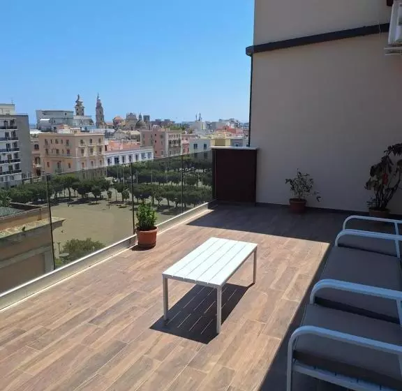 ペンション Vistamare House