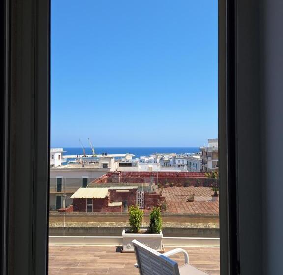 פנסיון Vistamare House