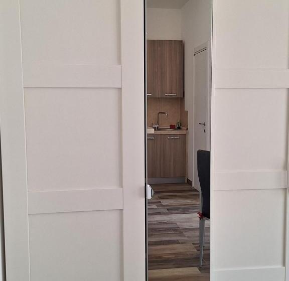 פנסיון Vistamare House