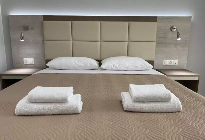 Perla Hotel Halkidiki