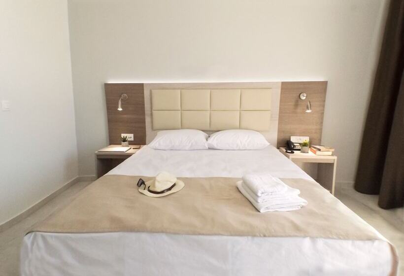 Perla Hotel Halkidiki