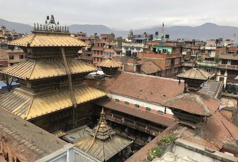 تختخواب و صبحانه Dalucha Heritage Home