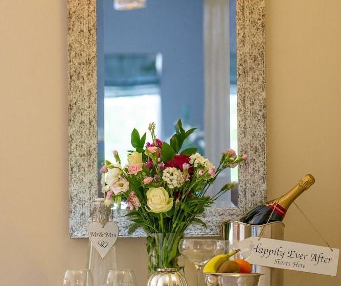 مبيت وإفطار Dodford Grange