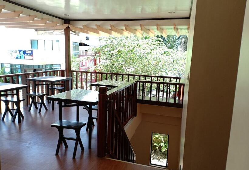 Aamiaismajoitus (B&B) Gregorias Inn